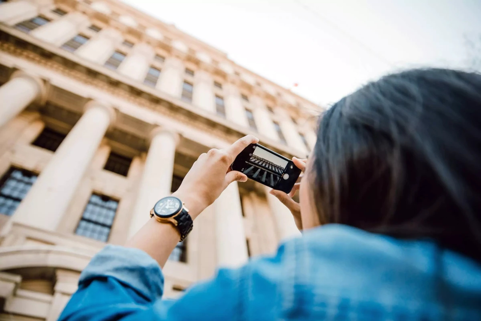 How to Notice a City When You Stop Looking at Landmarks